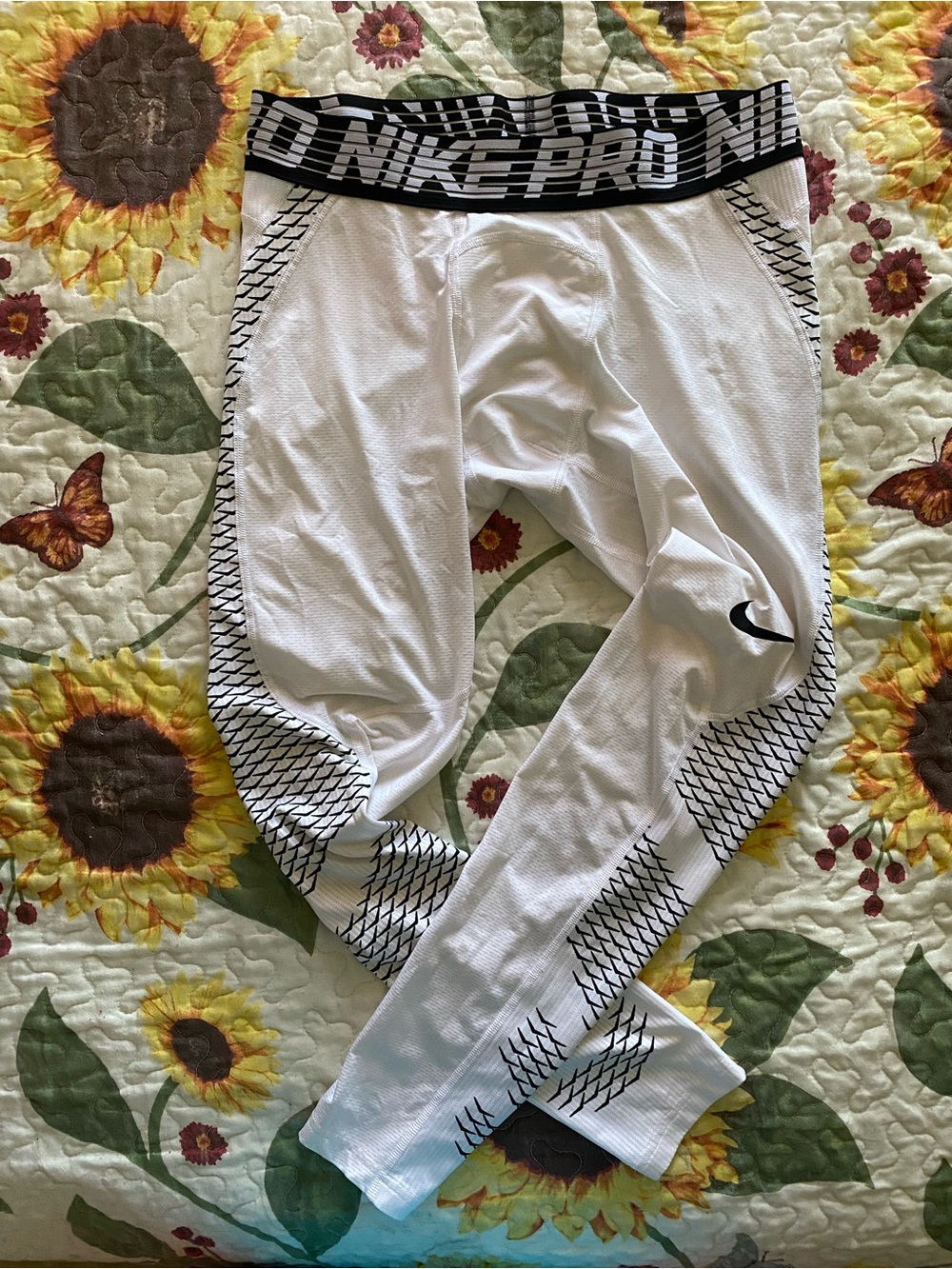 Nike Pro Men’s White Compression Leggings